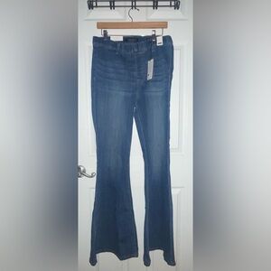 Judy Blue NWT Ultra Flare Pull On Women's Jeans 32
